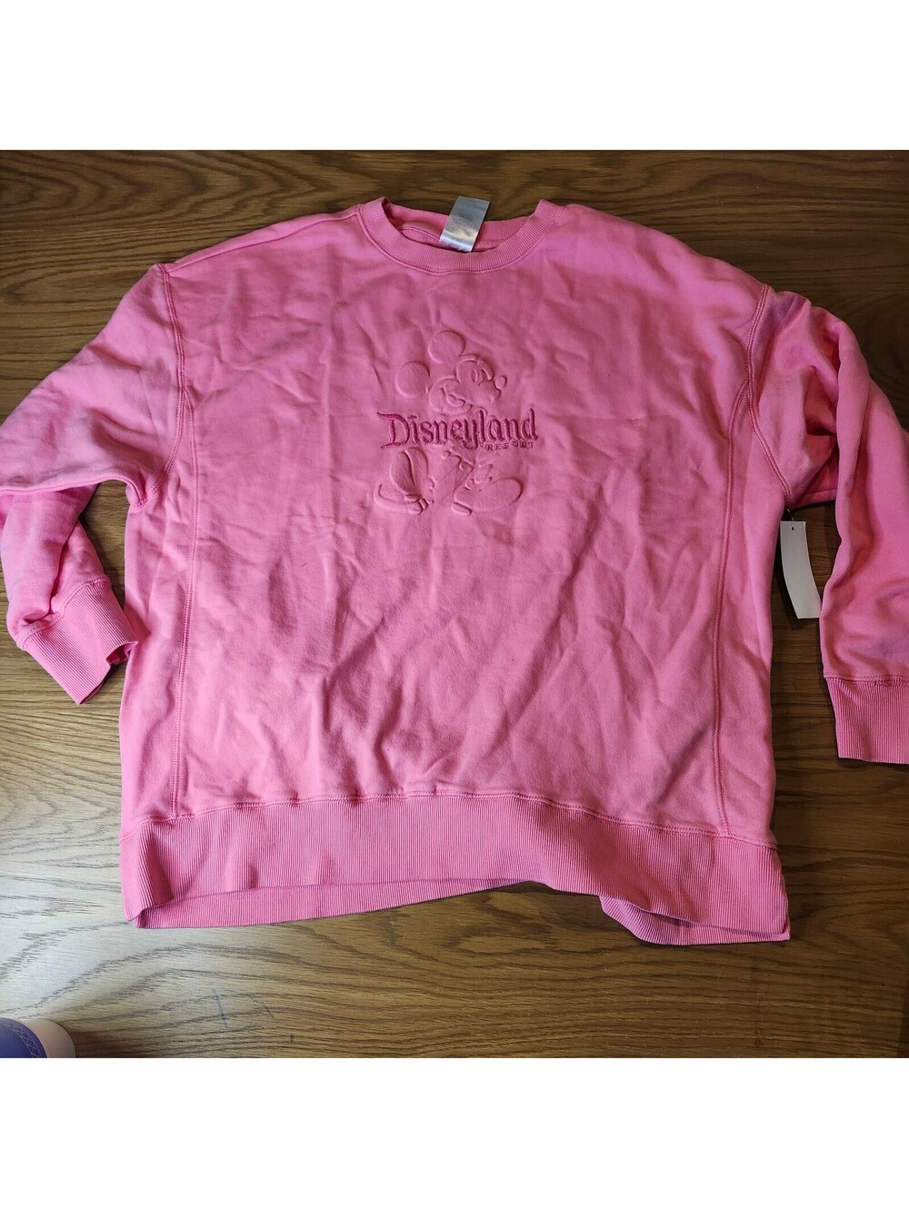 Disneyland Resort Pink embossed embriodered  Crewneck Sweatshirt Size Medium